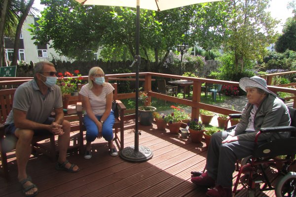 Frensham House - Garden Visits